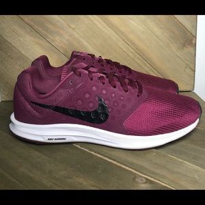 Womens Nike downshifter 7